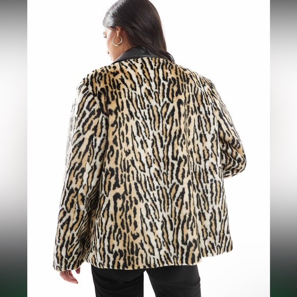 ASOS Leopard Print Teddy Jacket - Picture 4 of 9
